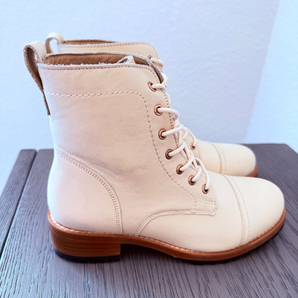 Patina‎ Footwear Cream Leather Lace Up Combat Boots Cap Toe 3235B Womens 6.5